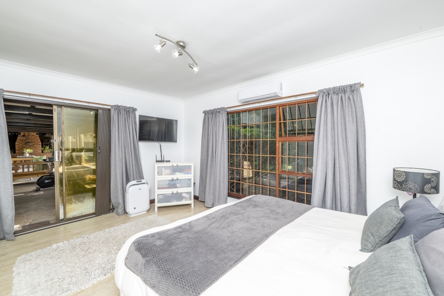 4 Bedroom Property for Sale in Sonstraal Western Cape